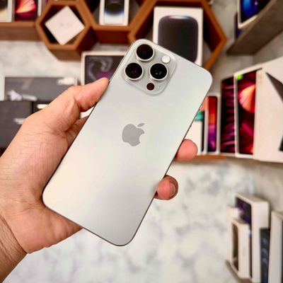 iPhone 15 Promax 512Gb Zin Ốc Áp. Mua bán Điện thoại tại Quận Bình Thạnh Tp Hồ Chí Minh được đăng bởi StoreUS