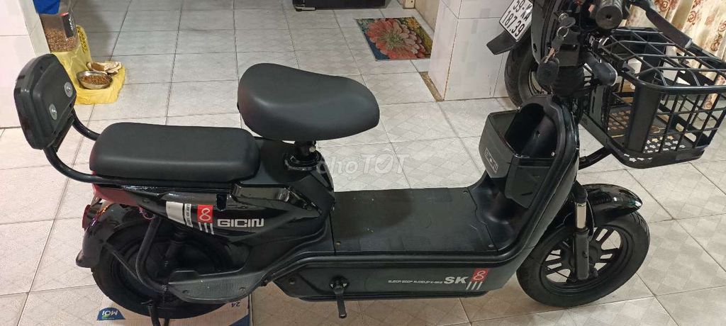 Xe nhỏ gọn xinh xinh đẹp mới. Mua bán Xe điện tại Quận 5 Tp Hồ Chí Minh được đăng bởi THẮNG Q5 hình 5