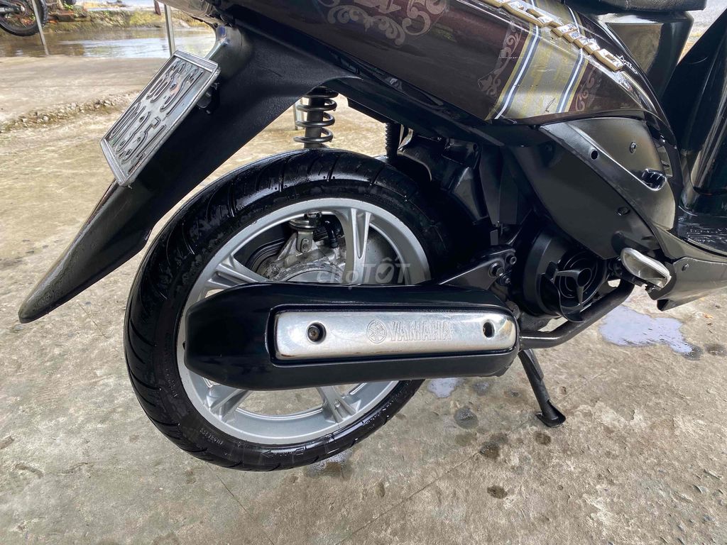 xe tay ga yamaha mio nhỏ giá 3t9còn đẹp ít đi 😘😘😘. Mua bán Xe máy tại Thành phố Cao Lãnh Đồng Tháp được đăng bởi Khang Mobile hình 5