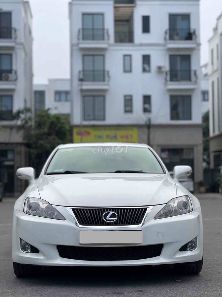 Lexus IS 2009 - 53000 km. Mua bán Ô tô tại Quận Long Biên Hà Nội được đăng bởi Thành Đô Cars hình 1