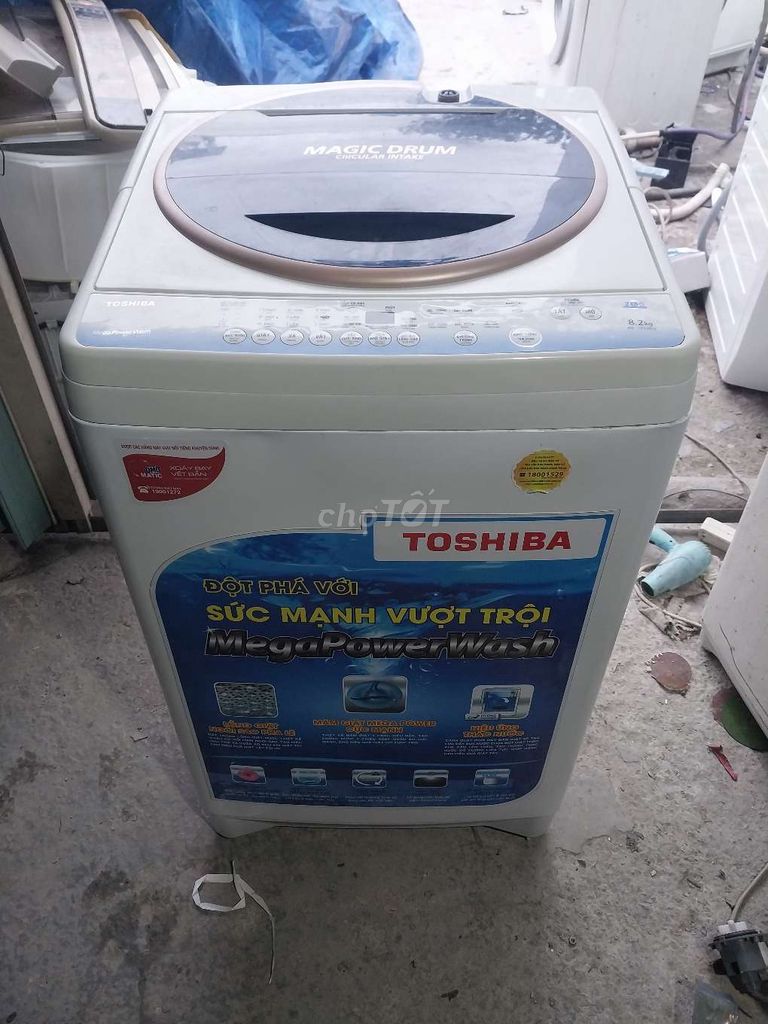 Thanh lý máy giặt toshiba 8,2kg còn mới