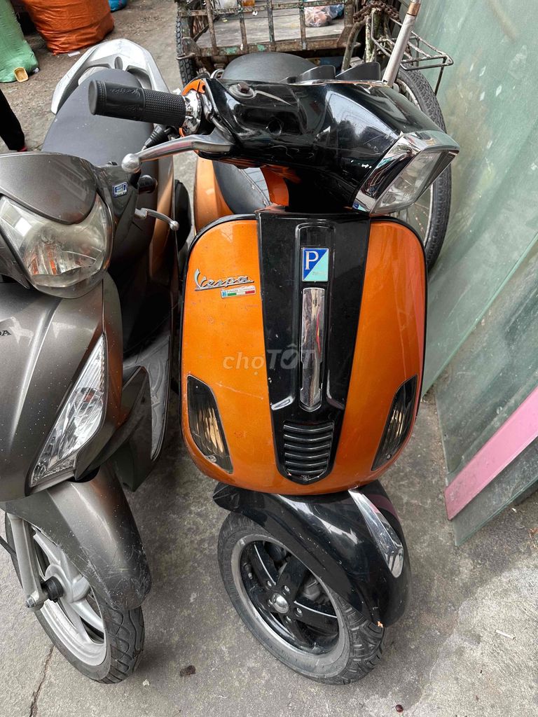 Piaggio Vespa 3vie 125 2010 Cam 43836 km. Mua bán Xe máy tại Quận 5 Tp Hồ Chí Minh được đăng bởi Tấn Khang hình 4