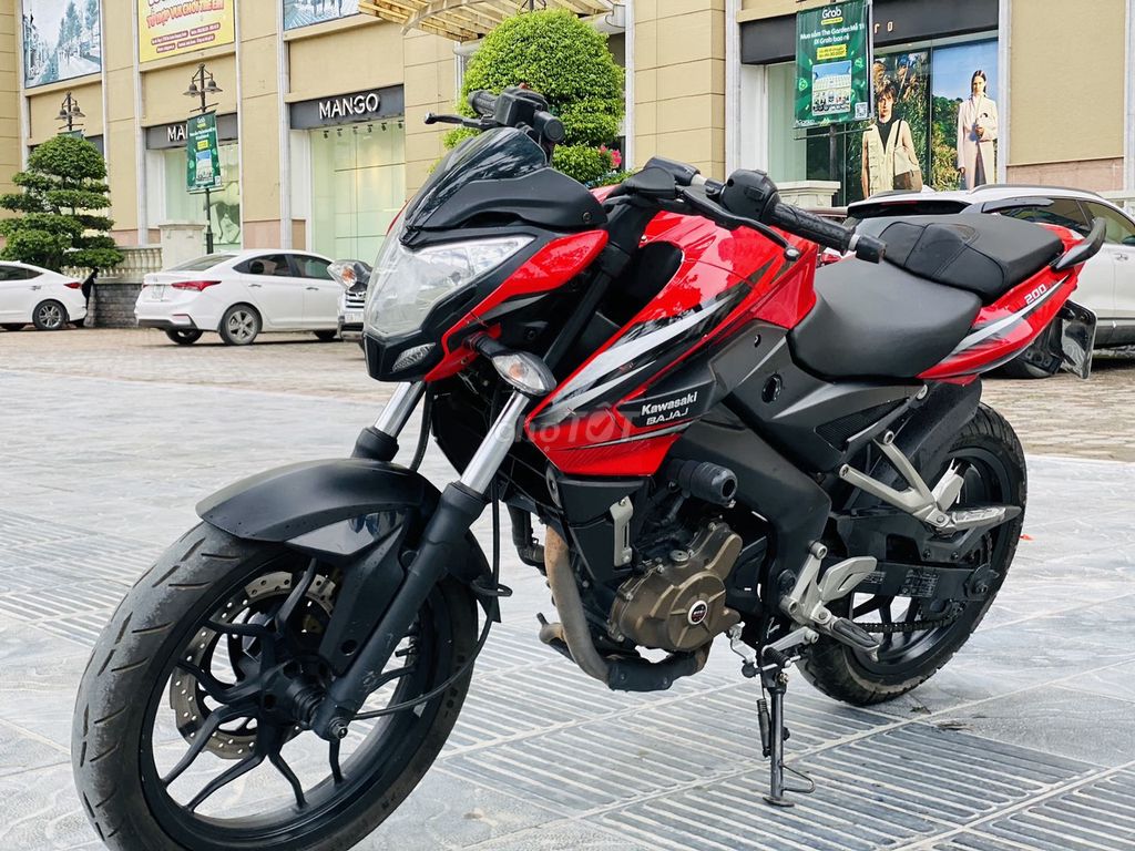 KAWASAKI PULSAR 200 XE ĐẸP CHÍNH CHỦ