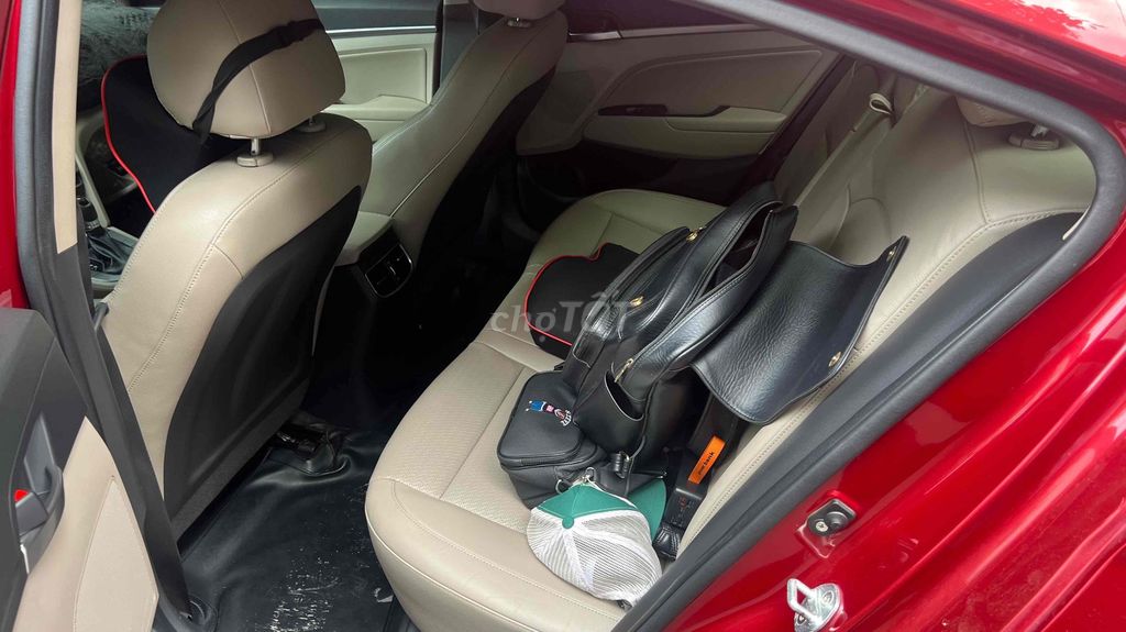 Hyundai Elantra 2019 2.0 Đỏ 80.000 km. Mua bán Ô tô tại Quận Tân Bình Tp Hồ Chí Minh được đăng bởi Lương Huy  hình 4