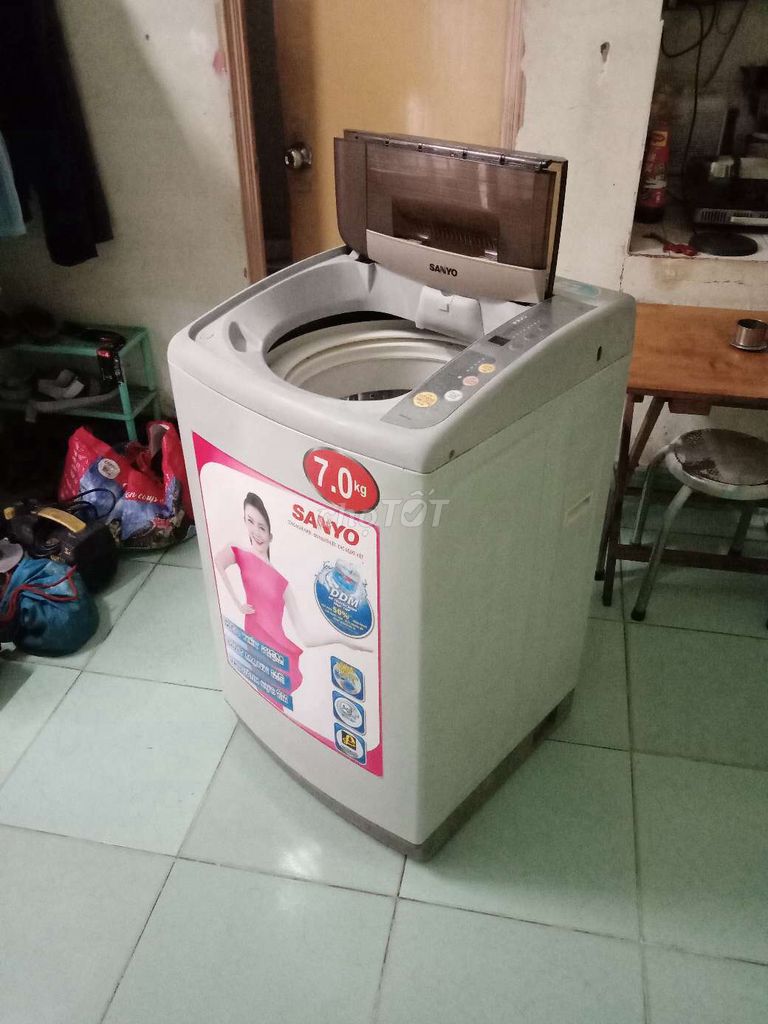 Bán máy giặt Sanyo 7 kg bao lắp đặt hoàn thiện