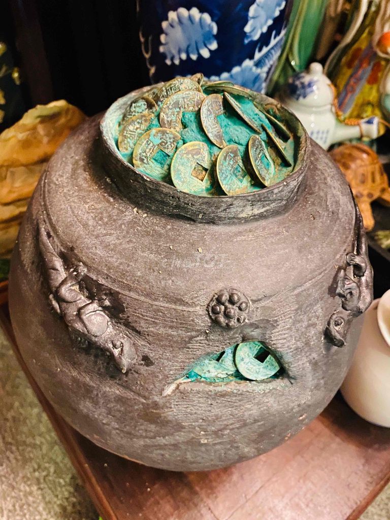 Hũ xu sành Nâu Cổ điển và tẩu đá. Mua bán Đồ sưu tầm, đồ cổ tại Quận Hai Bà Trưng Hà Nội được đăng bởi Đồ cổ xưa hình 1