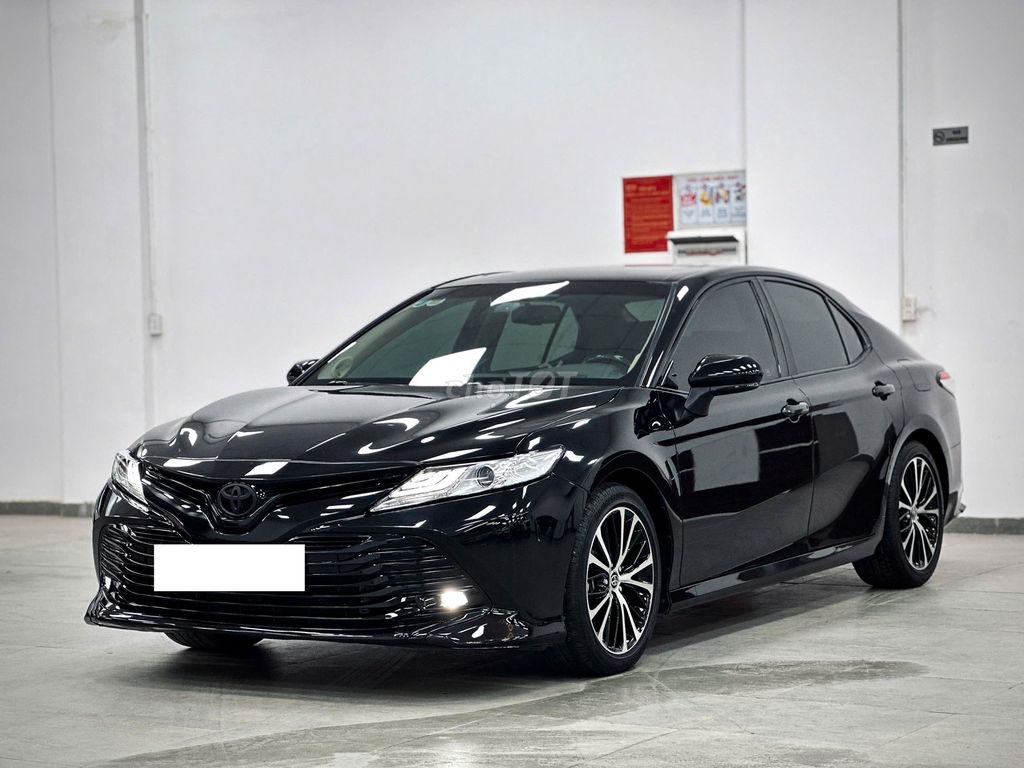 Toyota Camry 2.5Q Model 2022 siêu cọp. Mua bán Ô tô tại Quận 11 Tp Hồ Chí Minh được đăng bởi Kim Ngân Xe Lướt hình 4