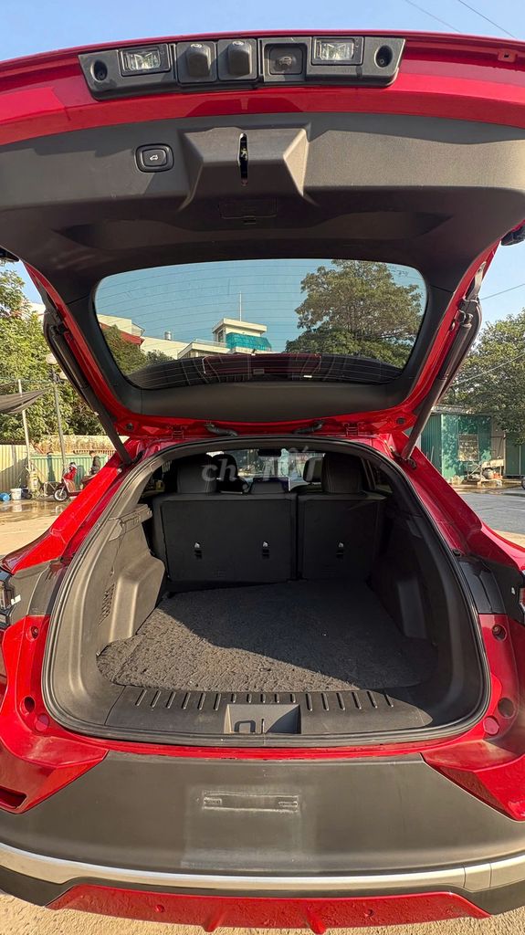 VinFast VF8 Plus Đỏ 2022. Mua bán Ô tô tại Quận Nam Từ Liêm Hà Nội được đăng bởi Duy Quang GF hình 3