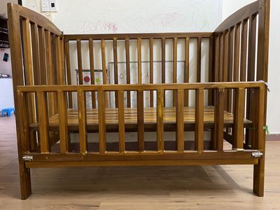 Giường cũi cho trẻ em, gỗ tự nhiên 1.4m x 70cm