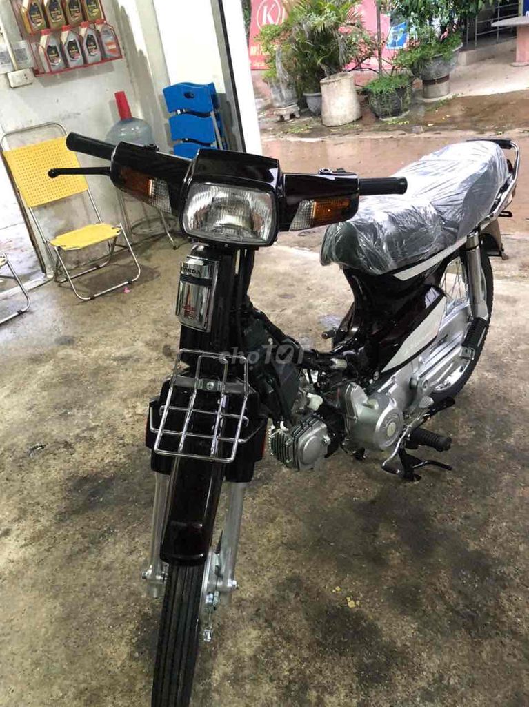 cần bán. Mua bán Xe máy tại Huyện Sóc Sơn Hà Nội được đăng bởi Phung Anh hình 2