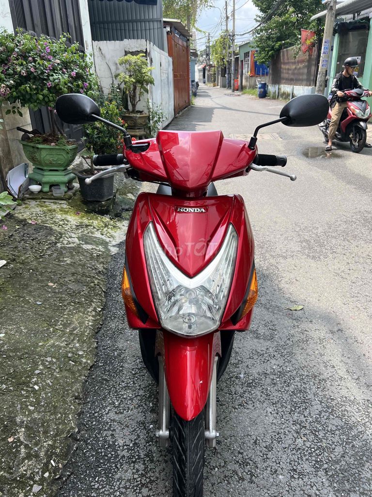 honda click mới 95% đẹp zin êm giá tốt. Mua bán Xe máy tại Thành phố Thuận An Bình Dương được đăng bởi Nguyễn hảo hình 1