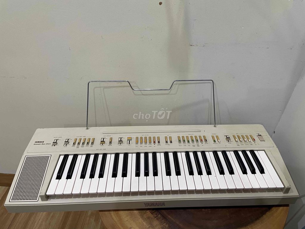 Thanh lý đàn piano và organ Yamaha ok