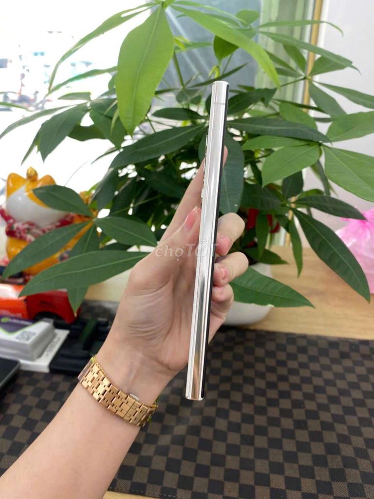 Samsung Galaxy S23 Ultra Trắng 256GB. Mua bán Điện thoại tại Quận Bình Tân Tp Hồ Chí Minh được đăng bởi Minh phương hình 1
