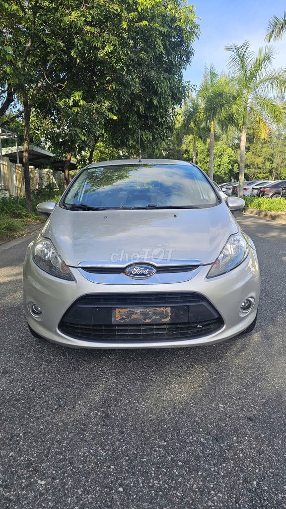 Ford Fiesta 2013 S 1.6 AT - 80000 km. Mua bán Ô tô tại Quận Cẩm Lệ Đà Nẵng được đăng bởi Nguyễn Đức Trưởng hình 1