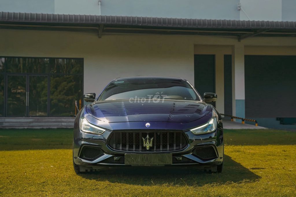 PORSCHE MACAN MODEL 2022 MỘT CHỦ OPTIONS 800 TRIỆU. Mua bán Ô tô tại Quận 7 Tp Hồ Chí Minh được đăng bởi Tung hình 2