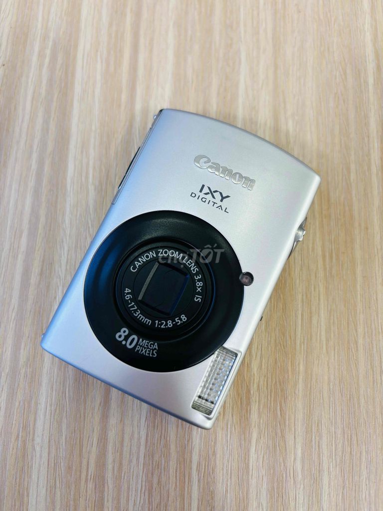 Canon IXY 910IS