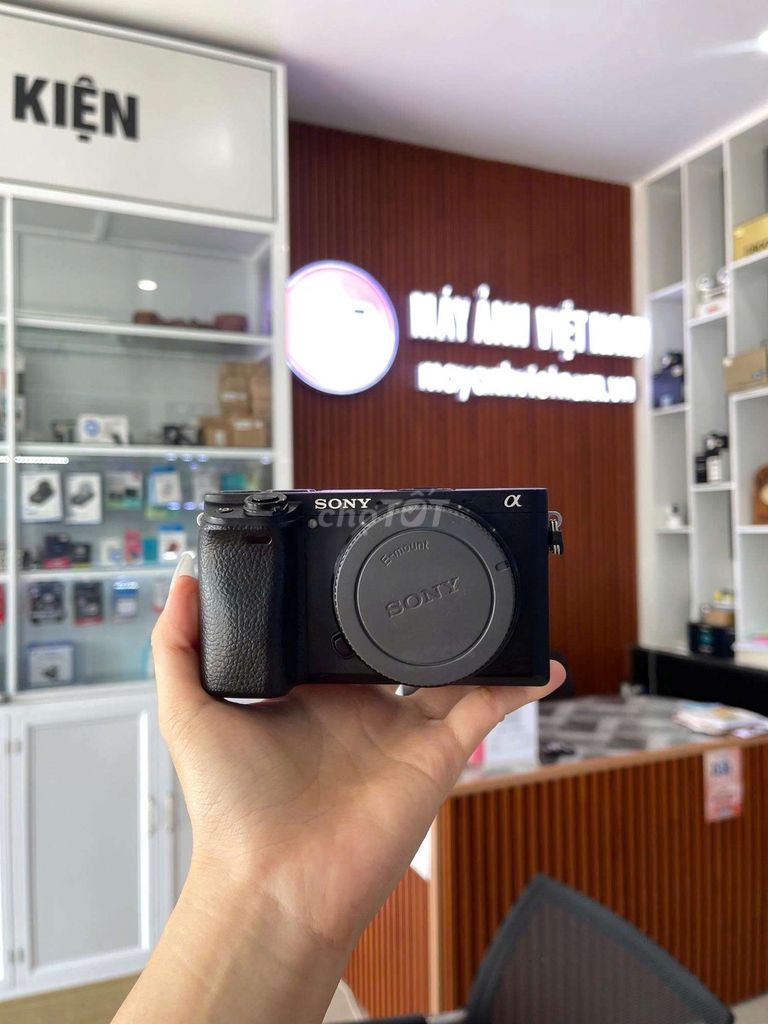 Máy ảnh Sony A6400 Đã sử dụng. Mua bán Máy ảnh, Máy quay tại Quận 1 Tp Hồ Chí Minh được đăng bởi Thanh Thanh hình 1