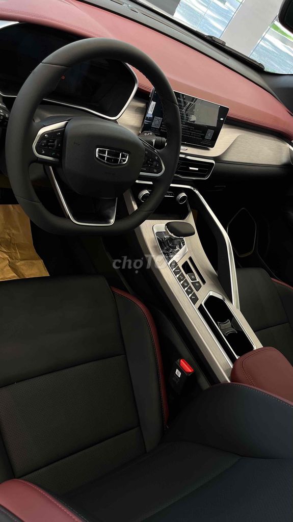 Geely Coolray Flagship chỉ từ 130🥔 nhận xe. Mua bán Ô tô tại Quận 5 Tp Hồ Chí Minh được đăng bởi Đăng Geely Tân Phú hình 10