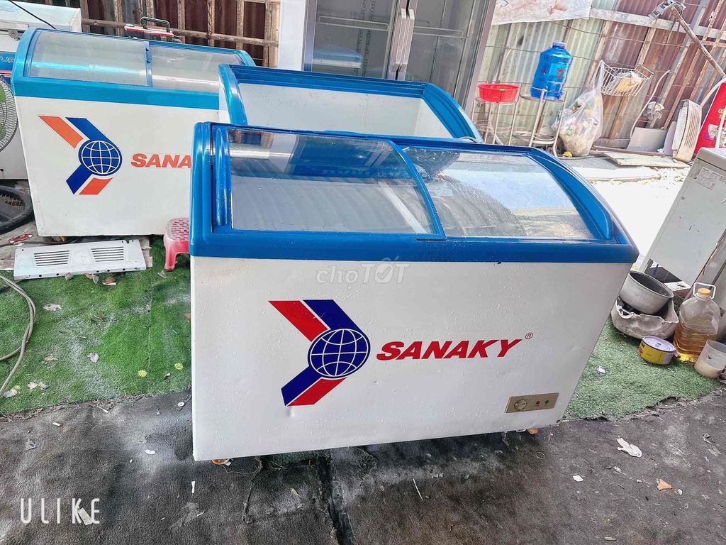 Tủ đông Sanaky 400L kính cong. Mua bán Tủ lạnh tại Quận Tân Phú Tp Hồ Chí Minh được đăng bởi Ninh Thanh lý Tủ Đông hình 1
