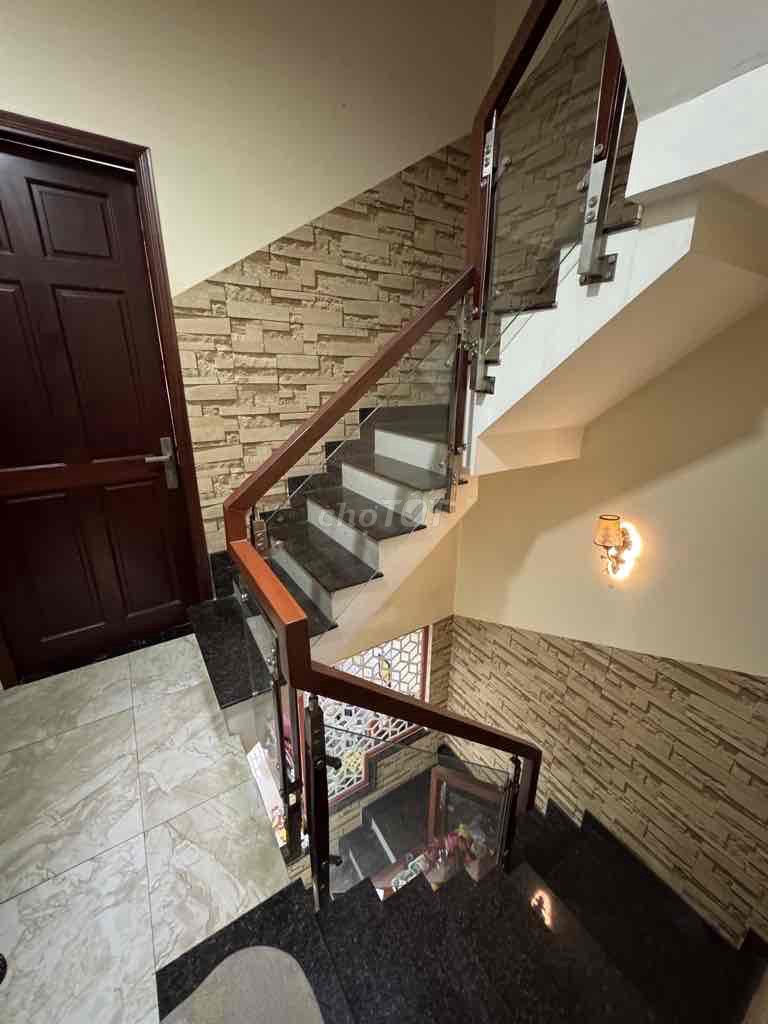 🏠蓉房地产  CHỈ 4.5 TỶ - 4 TẦNG KHU PHÂN LÔ NGAY CƯ XÁ PHÚ LÂM A - CẠNH CHỢ. Mua bán nhà ở tại Quận 6 Tp Hồ Chí Minh được đăng bởi Nhung Hana hình 2