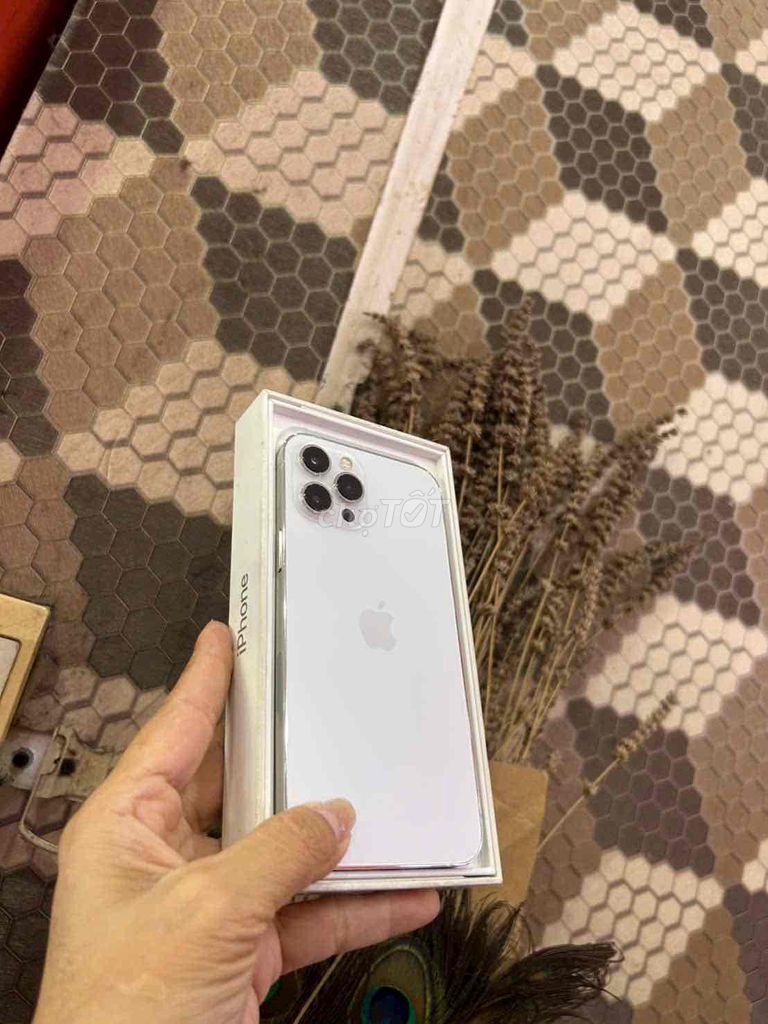12promax 128gb trắng qtế mỹ pin100 zin áp  suất. Mua bán Điện thoại tại Quận 3 Tp Hồ Chí Minh được đăng bởi Nam Á Mobile hình 1