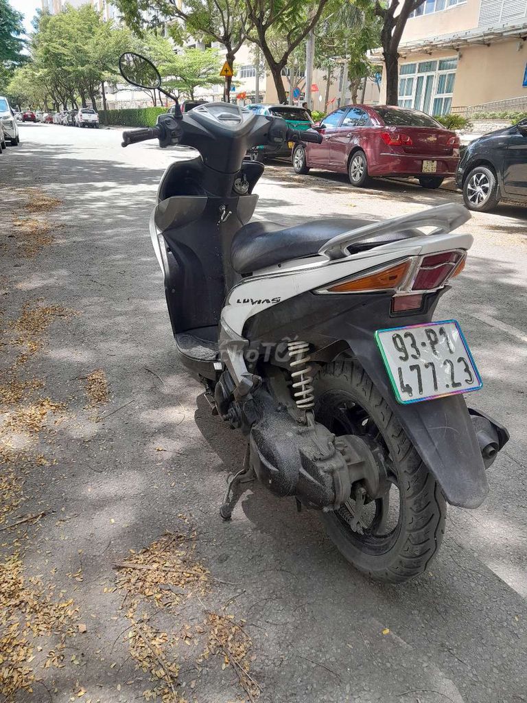 Xe Luvias 125cc giấy tờ cà vẹt đầy đủ. Mua bán Xe máy tại Thành phố Thuận An Bình Dương được đăng bởi Nguyễn Tien hình 4