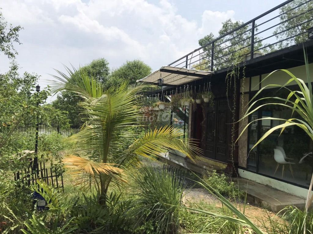 Cần bán  biệt thự sinh thái vườn,Q9,P.Long Phước.DT 2100m2, giá 21tỷTL