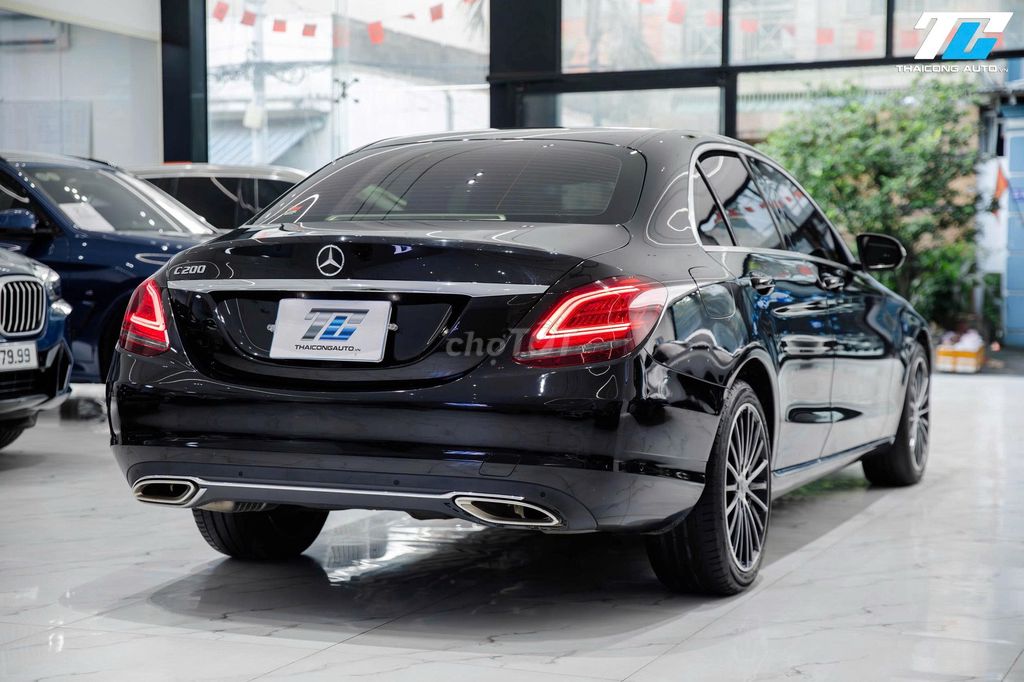 Mercedes C200 Exclusive 2020 - Quá Rẻ Quá Hợp Lý. Mua bán Ô tô tại Quận Gò Vấp Tp Hồ Chí Minh được đăng bởi Mr Vương otosieuluot hình 4