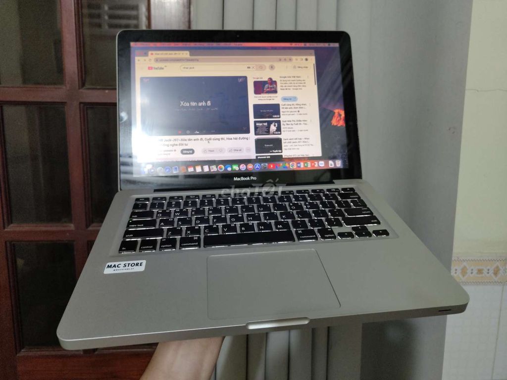 MacBook Pro 2012 - I5 SSD 128GB RAM 8GB chạy mượt