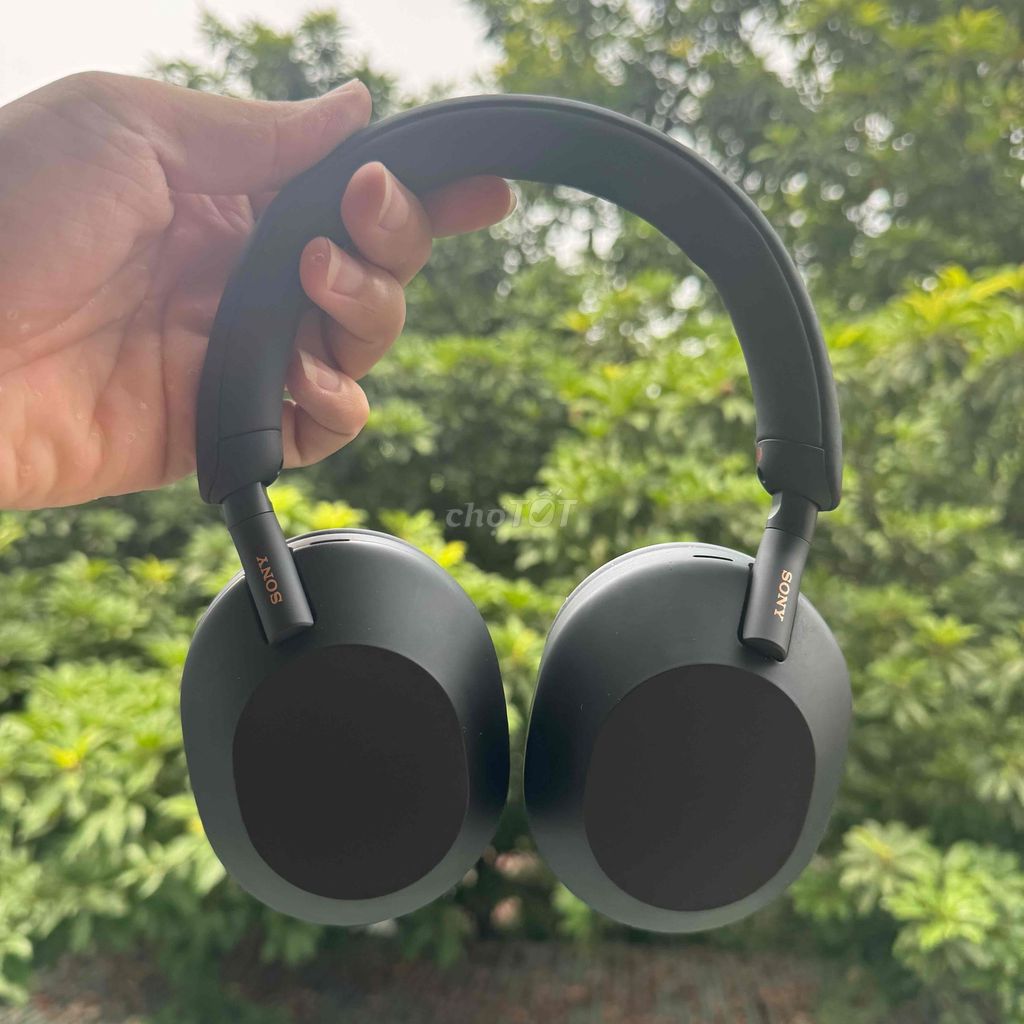 Tai nghe chụp tai Sony WH-1000XM5 Đen cũ. Mua bán Tivi, Âm thanh tại Huyện Hoài Đức Hà Nội được đăng bởi Mboss Mobile hình 1