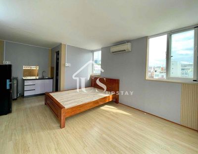 PHÒNG FULL NT 30M2 | BAN CÔNG | MG RIÊNG | CMT8 Q10 gần Tô Hiến Thành
