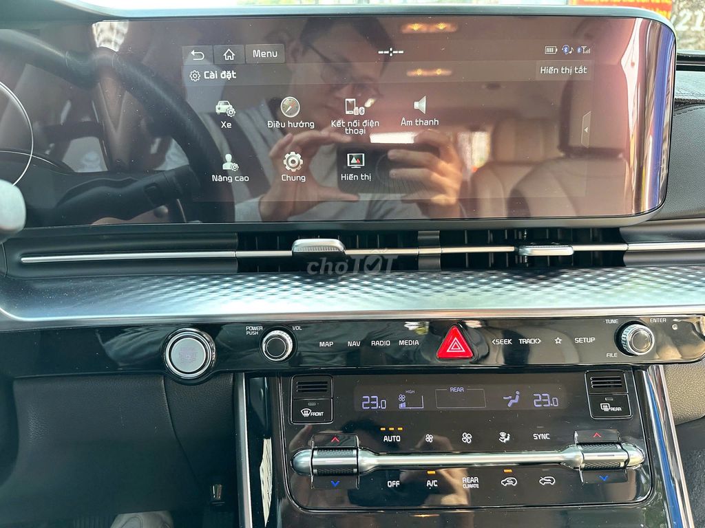 Kia Carnival 2023 Premium 2.2D 7S - 20000 km. Mua bán Ô tô tại Quận Bình Thạnh Tp Hồ Chí Minh được đăng bởi Kim Ngân Xe Lướt hình 5