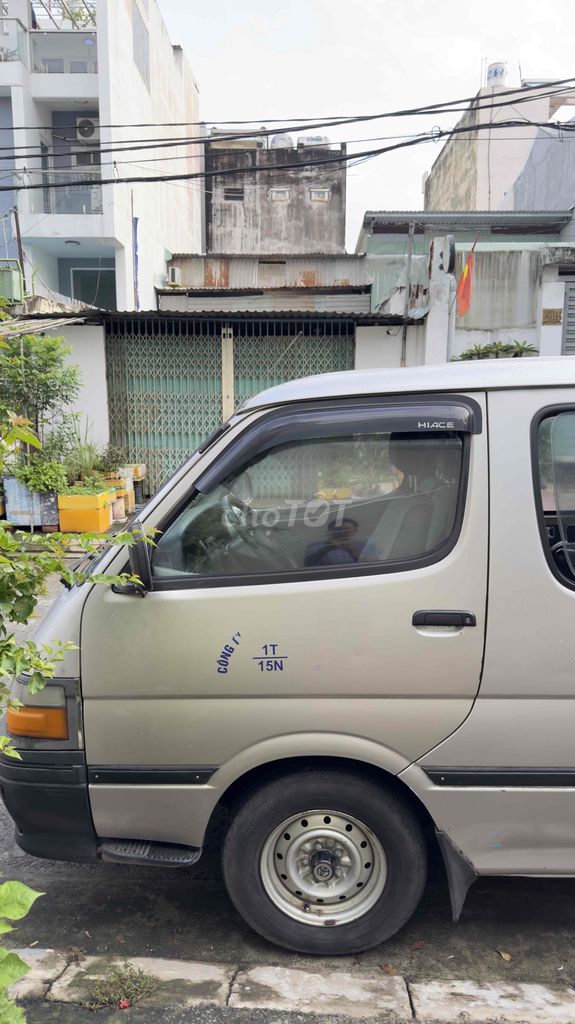 Toyota Hiace 2004 16 chỗ hết đời. Mua bán Ô tô tại Quận Bình Thạnh Tp Hồ Chí Minh được đăng bởi Trọng hình 14