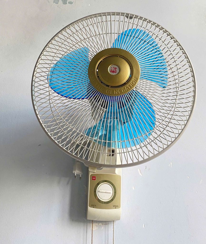 Quạt treo tường KDK Nhật, đường kính cánh 30cm.. Mua bán Quạt tại Huyện Củ Chi Tp Hồ Chí Minh được đăng bởi Chú Tư  hình 1