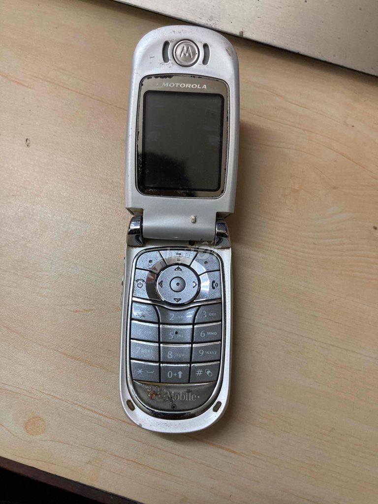 Motorola nắp gập Bạc Đồ cổ. Mua bán Điện thoại tại Quận 11 Tp Hồ Chí Minh được đăng bởi Cassian J hình 1