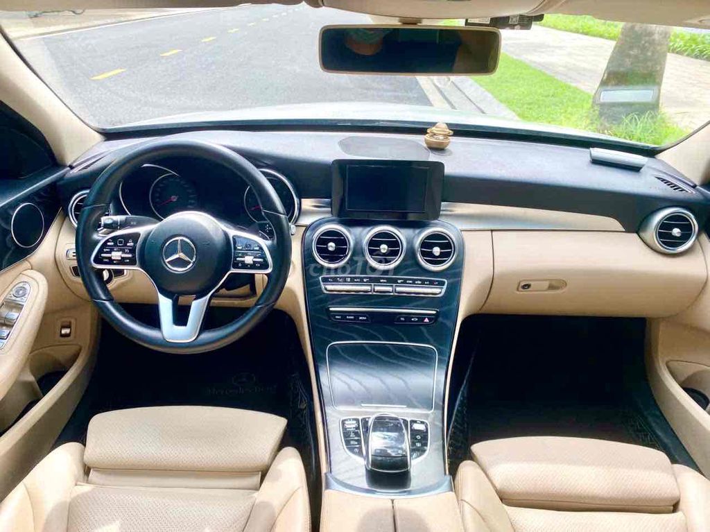 Mercedes Benz C Class 2019 C200 - 80000 km. Mua bán Ô tô tại Quận Hoàng Mai Hà Nội được đăng bởi Mr Tài hình 9