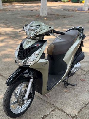 Honda Vision 2019 Vàng cát Smartkey