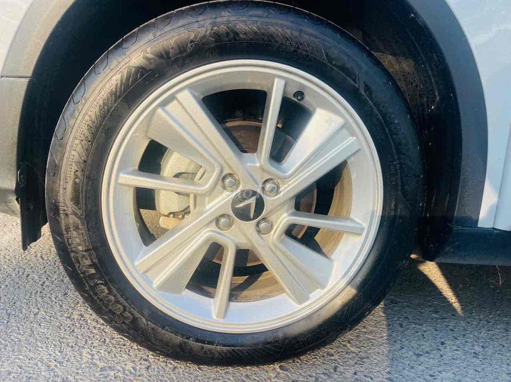 Vinfast VF5 Plus 2025 Xám mua pin 2,3 vạn km!. Mua bán Ô tô tại Quận Hoàng Mai Hà Nội được đăng bởi Dương Xuân Trường hình 15