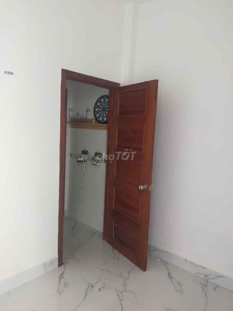 Nhà Hẻm 1545 Lê Văn Lương, Nhơn Đức, 2PN, nhà còn mới