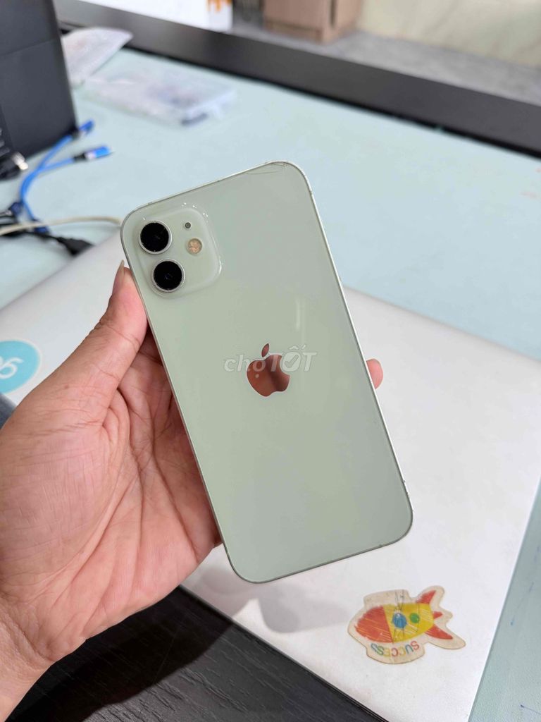 Apple iPhone 12 128GB xanh Màn lô, bypas k sjm. Mua bán Điện thoại tại Huyện Châu Đức Bà Rịa - Vũng Tàu được đăng bởi Lê Quang Sáng hình 1