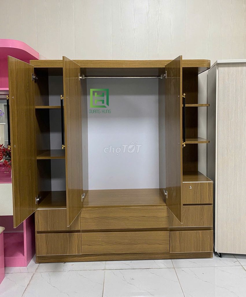 Tủ quần áo Penco nhựa vân gỗ 1m8x1m6 chống ẩm. Mua bán Tủ, kệ gia đình tại Huyện Trảng Bom Đồng Nai được đăng bởi Nội Thất Quang Hùng TD hình 1