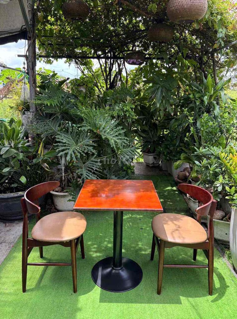 Mình cần thanh lý 5 bộ bàn ghế caffe 🔆☘️☘️. Mua bán Bàn ghế tại Huyện Bình Chánh Tp Hồ Chí Minh được đăng bởi Tú Nam hình 1