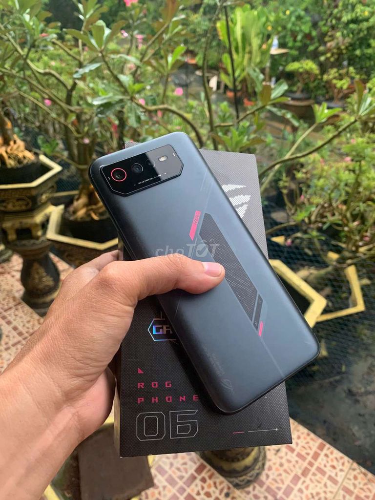 ROG PHONE 6 QUỐC TẾ