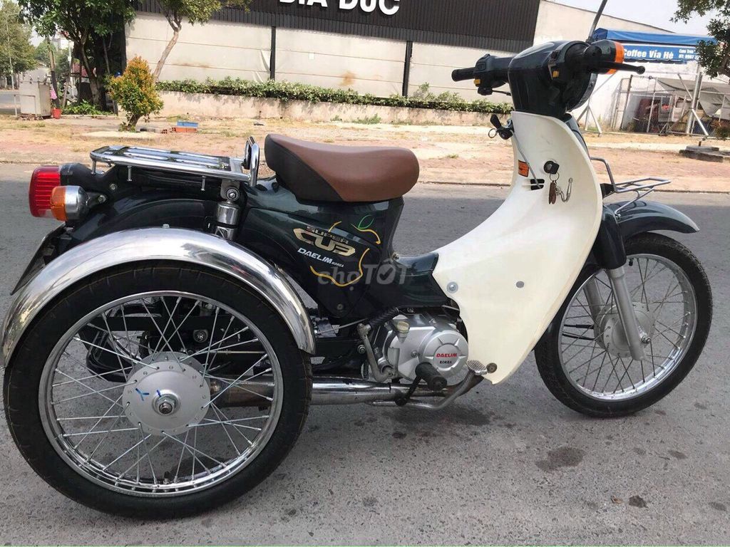 Xe TRÙM MỀN chạy dc 9000km CÓ ĐỀ VÀ CÓ SỐ LÙI khoẻ. Mua bán Xe máy tại Thành phố Thủ Dầu Một Bình Dương được đăng bởi HOA THẦN LONG hình 1