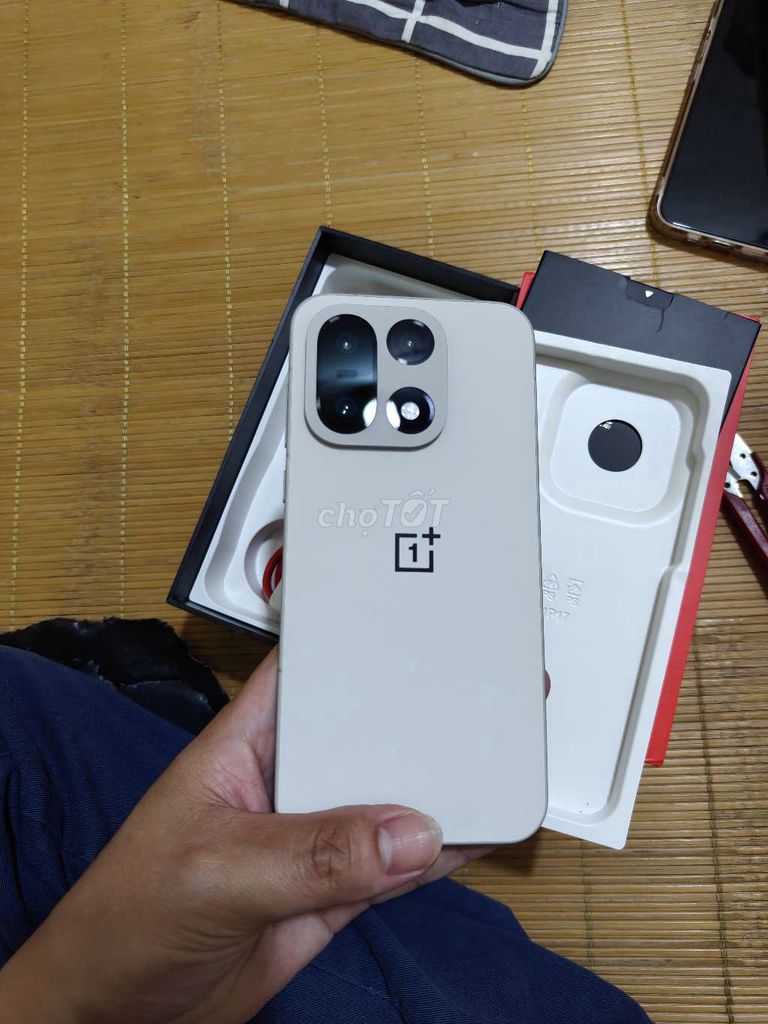 OnePlus 15 12/256. Mua bán Điện thoại tại Quận Long Biên Hà Nội được đăng bởi thanh hải hình 1