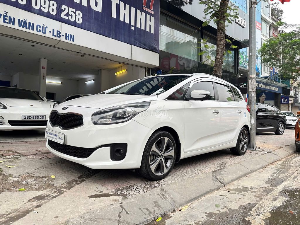 Kia Rondo 2016 photo 4