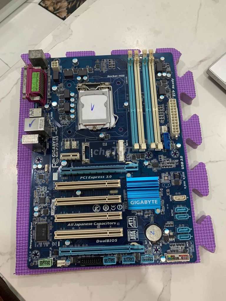 mainboard GA-P75-D3