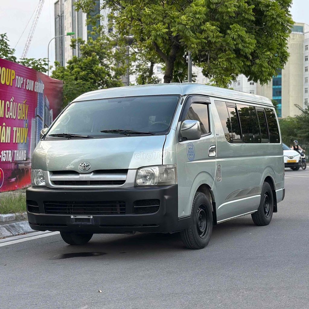 Toyota Hiace 2007 tải trọng 800kg 6 chỗ ngồi. Mua bán Ô tô tại Quận Bắc Từ Liêm Hà Nội được đăng bởi Tô Văn Tiến hình 5