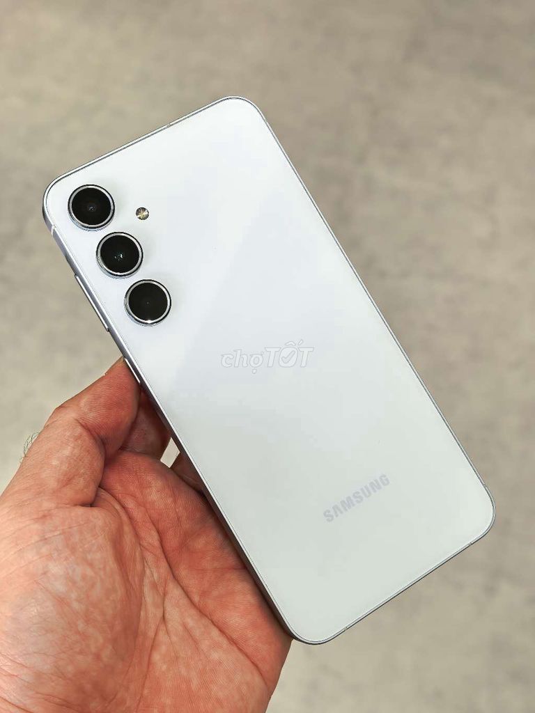 Samsung Galaxy A55 5G 8/256 ~ 99%. Mua bán Điện thoại tại Quận Ninh Kiều Cần Thơ được đăng bởi Nguyễn Toàn hình 1