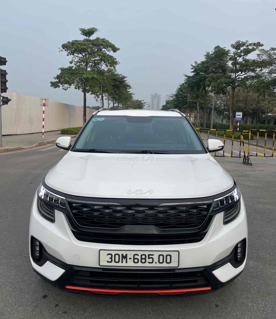 Kia Seltos 1.4 Premium Xline sx 2024 - màu Trắng.. Mua bán Ô tô tại Quận Cầu Giấy Hà Nội được đăng bởi CHỢ ÔTÔ CẦU GIẤY hình 3
